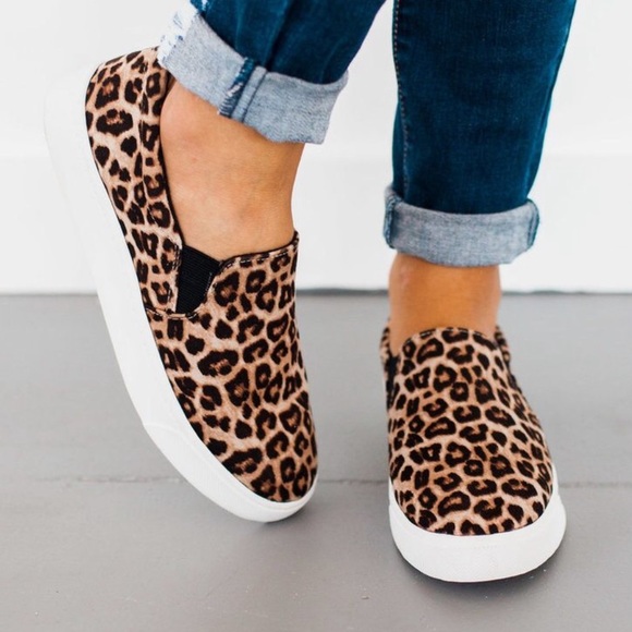 Leopard slip on sneaker - Picture 4 of 8